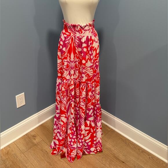 Alcatraz Swimwear Dresses & Skirts - Alcatraz Swimwear Floral Strapless Maxi Dress / Skirt Smocked Tiered Beach Cover